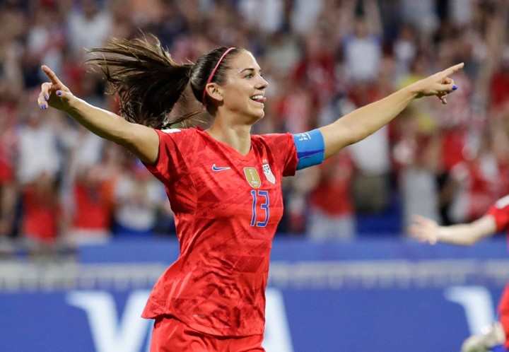 Je tehotná, no na olympiáde chce napriek tomu hrať